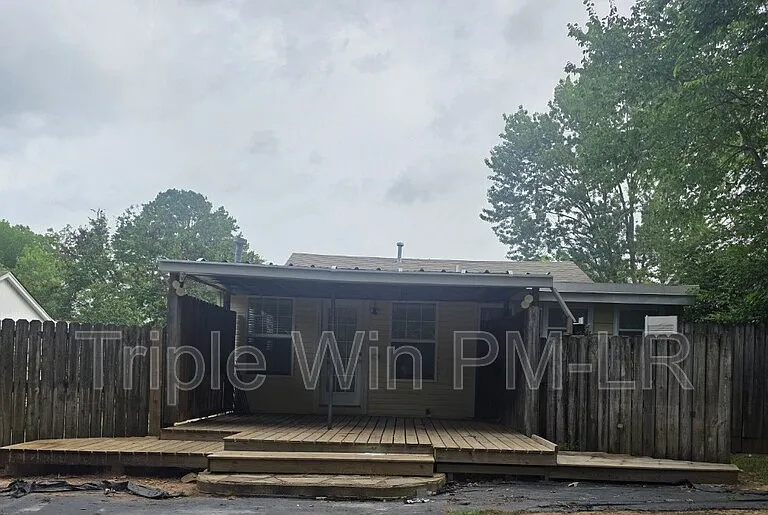 400 W 34th St — Photo 39
