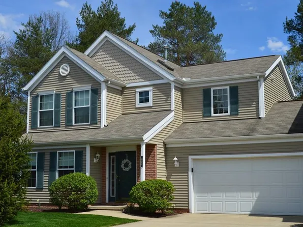 351 Casselberry Pl, Macedonia, OH 44056