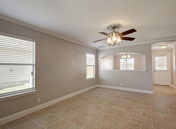 4th image of 208 Pentire Way