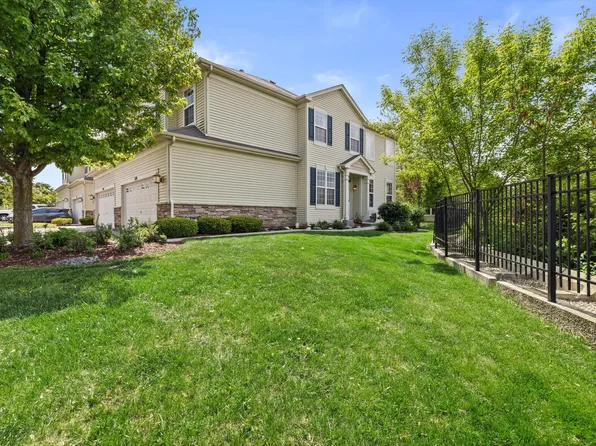 698 S Jade Ln #698, Round Lake, IL 60073