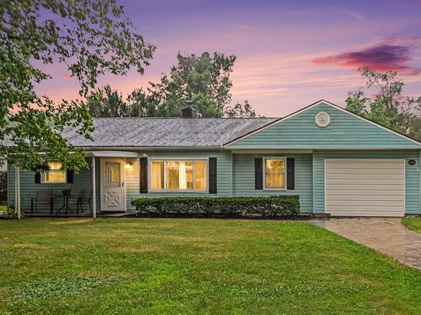 52411 Filbert Rd, Granger, IN 46530