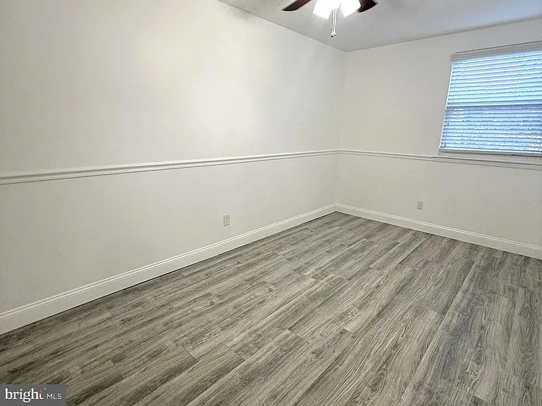 3646 Genesee Dr — Photo 15
