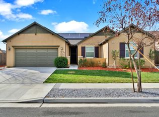 1051 Geneva Dr, Lemoore, CA 93245