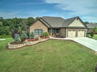 7298 Cardiff Way, Piney Flats, TN 37686