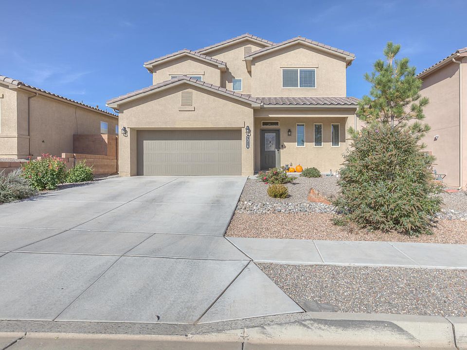 DR Horton 4 Bdrm, 2.5 Bath 