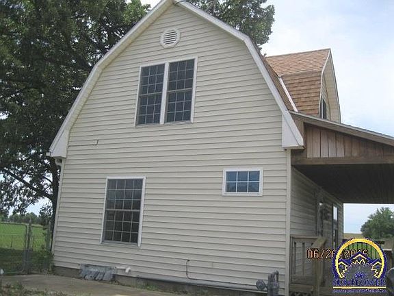 2nd image of 394 Main St