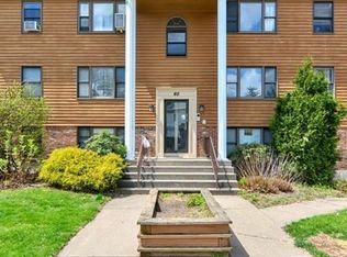 60 Chapin St APT P, Holyoke, MA 01040