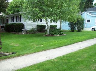 301 Monroe St, Waupun, WI 53963