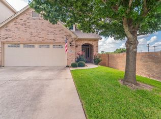 318 Legacy Blvd, Weatherford, TX 76085