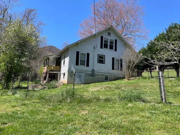 524 Welch Rd, Franklin, NC 28734
