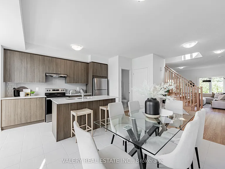 135 Pidgeon St — Photo 10