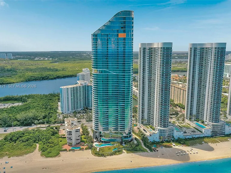 15701 Collins Ave #4802 — Photo 35