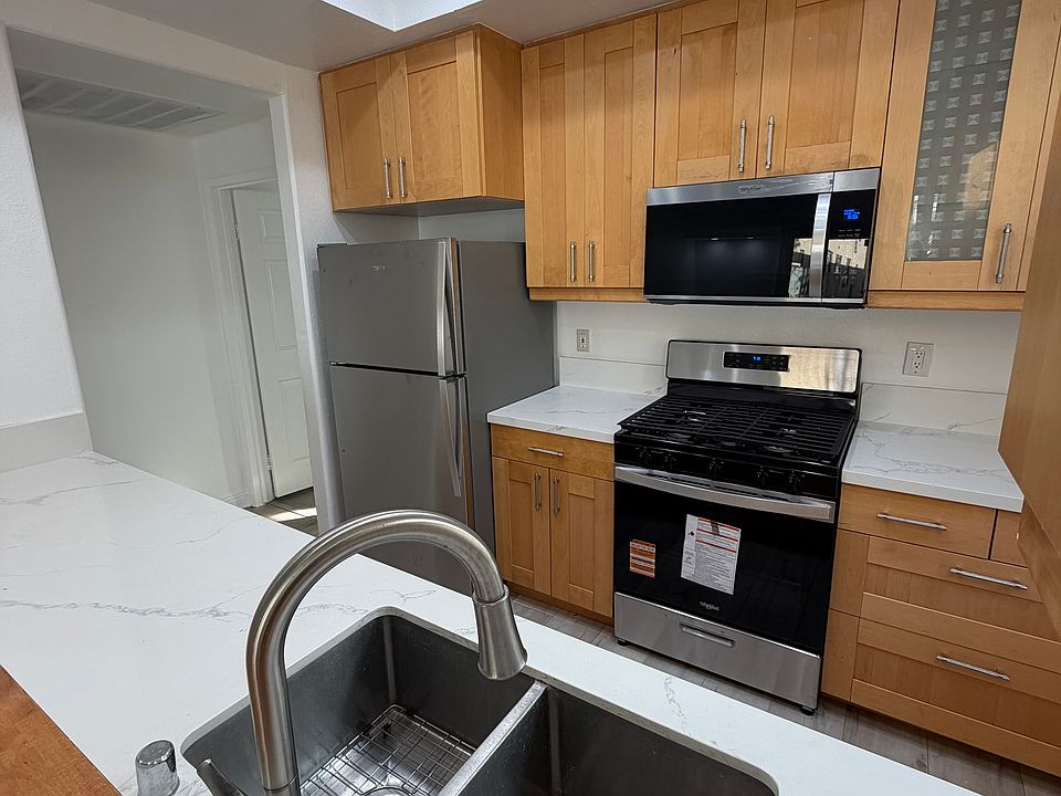 Kitchen (from Dining Room)