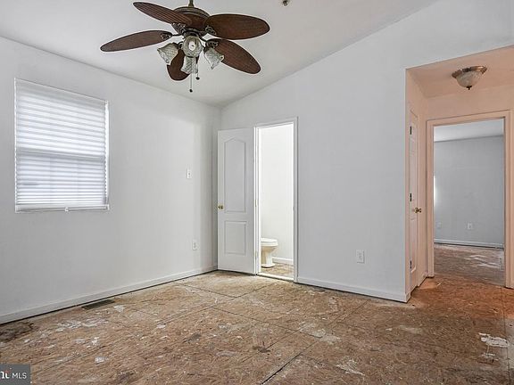 3rd image of 522 49th St NE