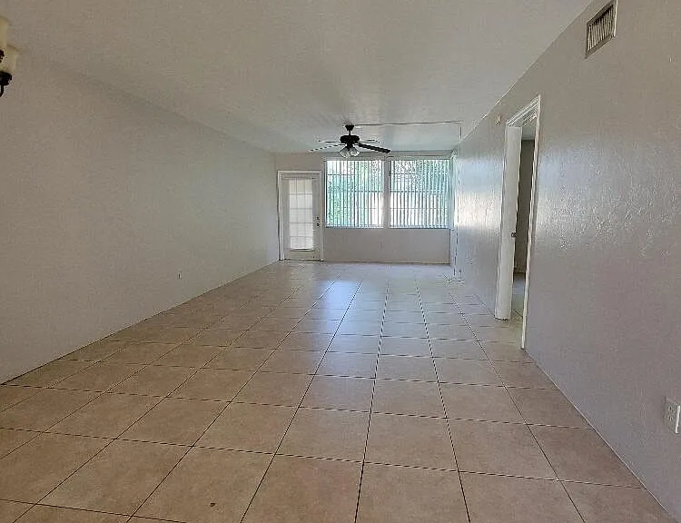 104 Palm Beach Trace Dr #A — Photo 6