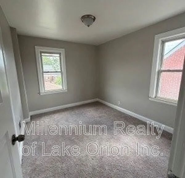6010 Hartwell St — Photo 15