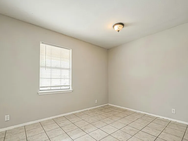 8430 Round Rock Dr #1 — Photo 21