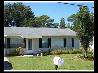 2207 Forrest St, Pascagoula, MS 39581