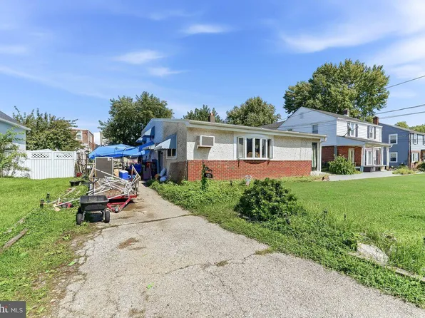 426 Folsom Ave, Folsom, PA 19033