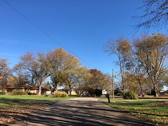 5th image of 11644 Newport Dr