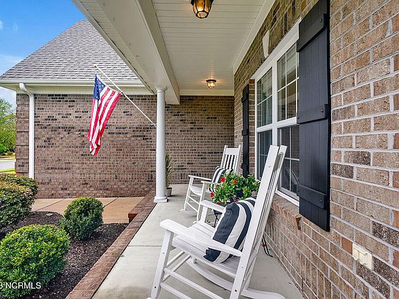 3rd image of 1199 Grandiflora Drive