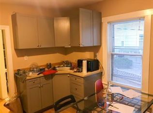 119 Inman St #1, Cambridge, MA 02139