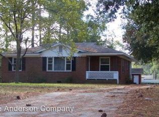 1810 Gillionville Rd, Albany, GA 31707