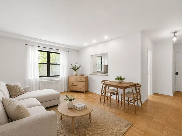 25-14 31st Ave #1E, Astoria, NY 11106