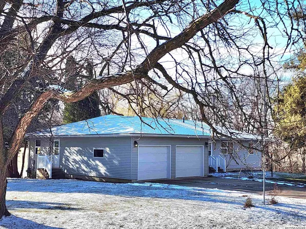 703 Floyd St, Rudd, IA 50471