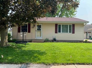 1609 Parkway Dr, Burlington, IA 52601