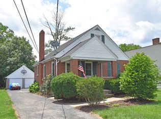 31 Sherry Rd, Cincinnati, OH 45215