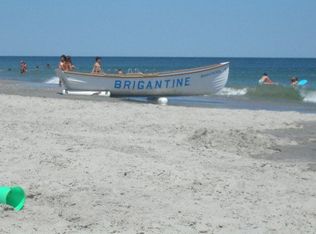 305 15th St S, Brigantine, NJ 08203