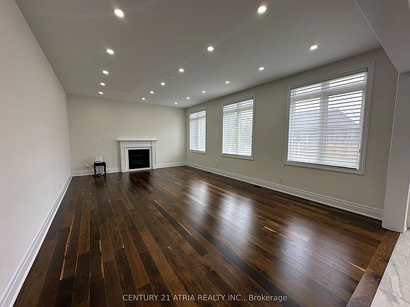 5th image of 19 Mumberson St