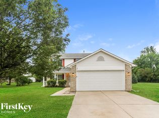 1947 Copeland Farms Dr, Greenfield, IN 46140