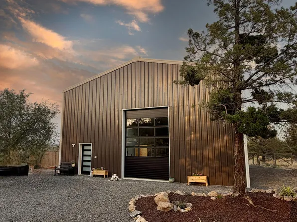 65450 76th St, Bend, OR 97703