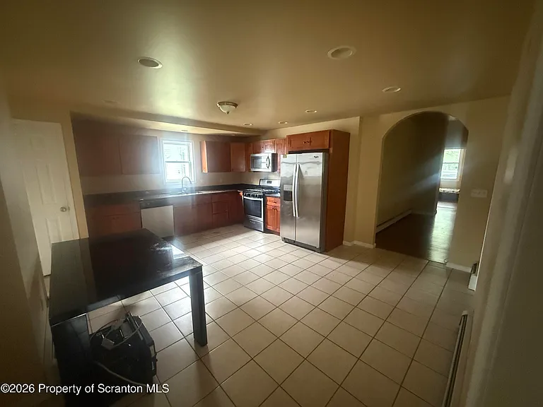 1409 Sanderson Ave #1 — Photo 4