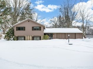 441 Vosburg Rd, Webster, NY 14580