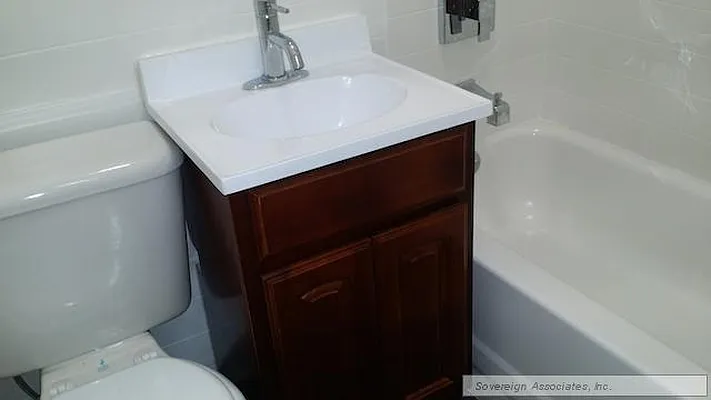 Rented by Sovereign Associates | media 8