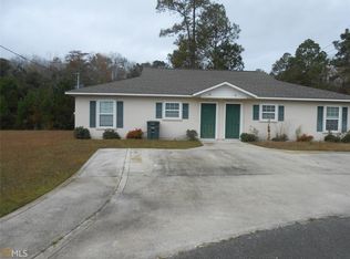 402 Lawnwood Ct, Kingsland, GA 31548