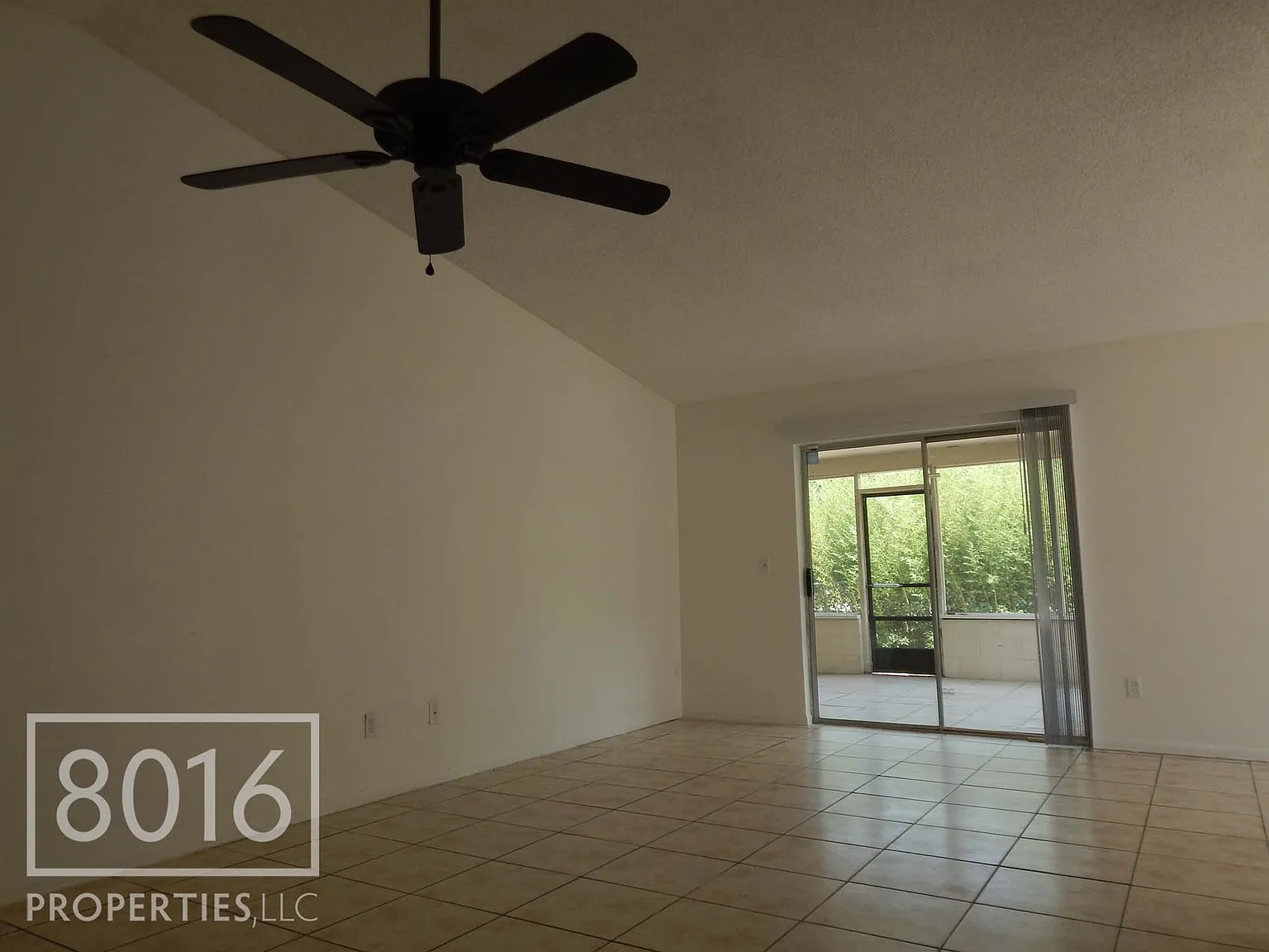 3 bed, 1300 sqft, $1,900 — Photo 4