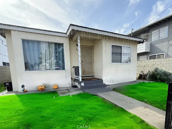 871 W 2nd St, San Pedro, CA 90731
