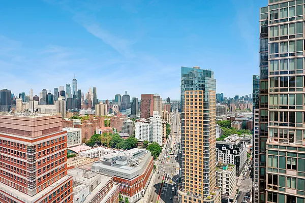 Rented by Corcoran | media 11