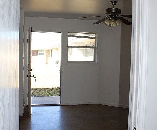 4th image of 104 Meggs Blvd APT I