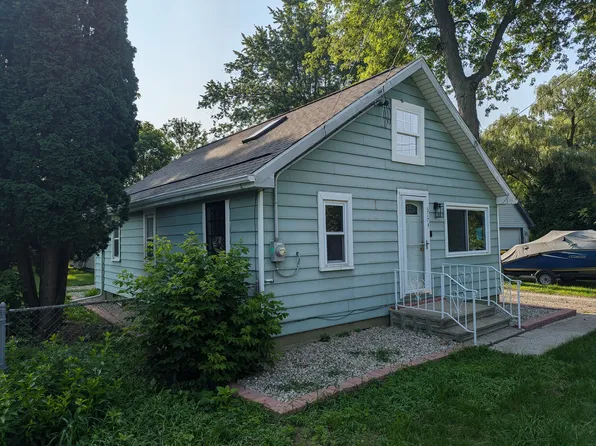 6174 Porter Ave, East Lansing, MI 48823