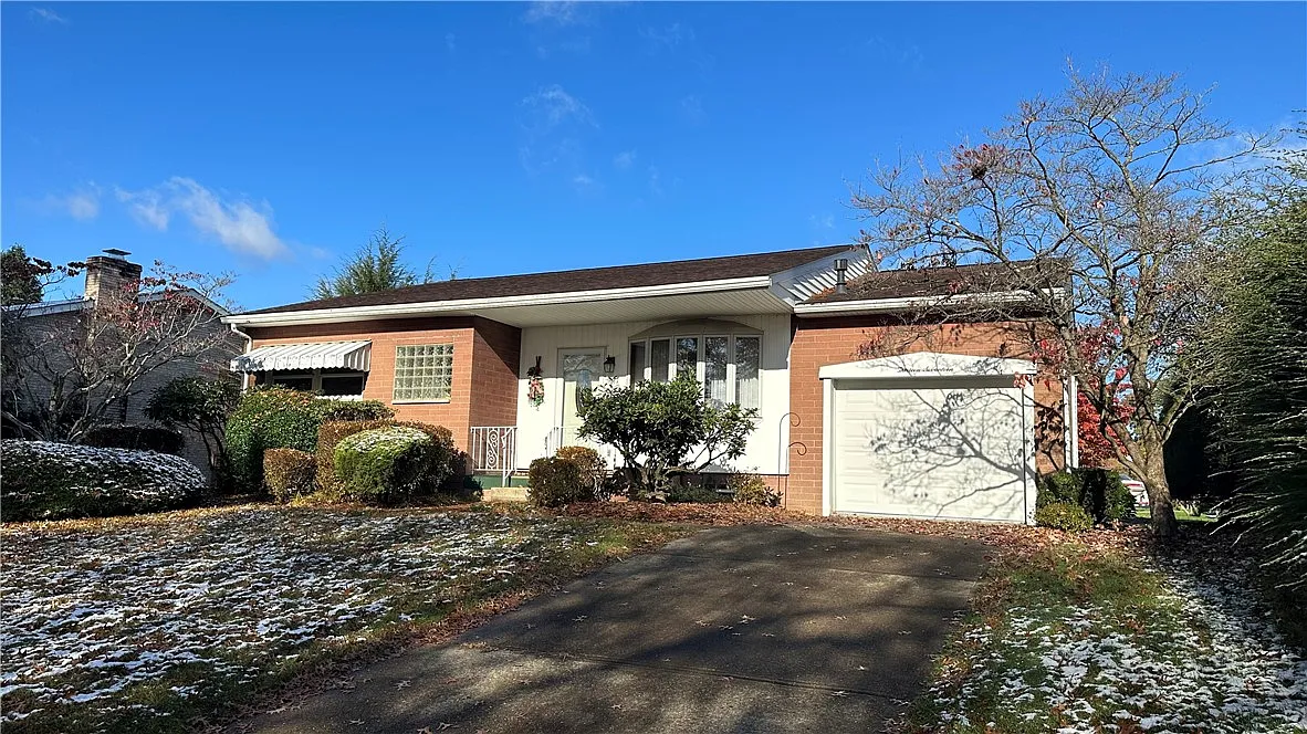 1317 Pacific Ave photo 1