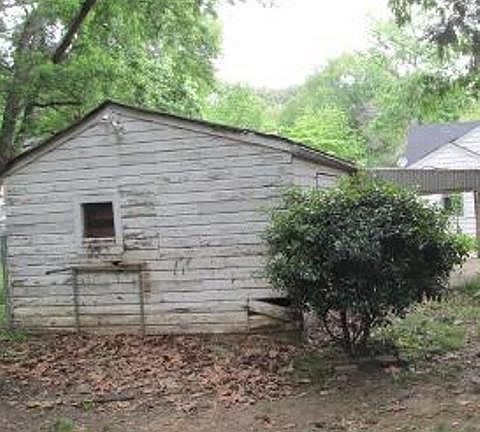 2nd image of 3339 Douglass Ave