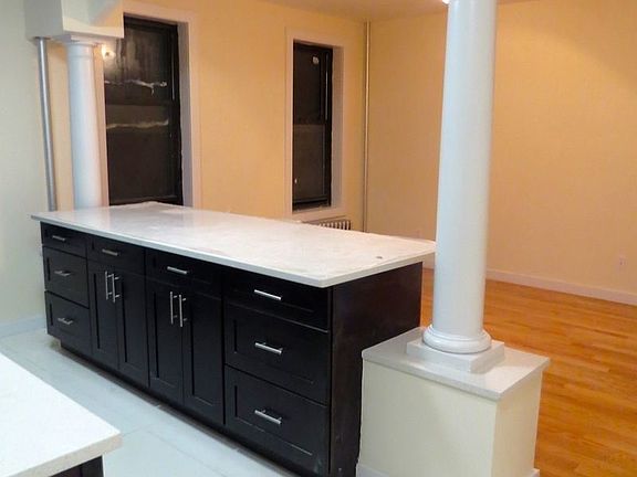 5th image of 780 E 2nd St APT 2E