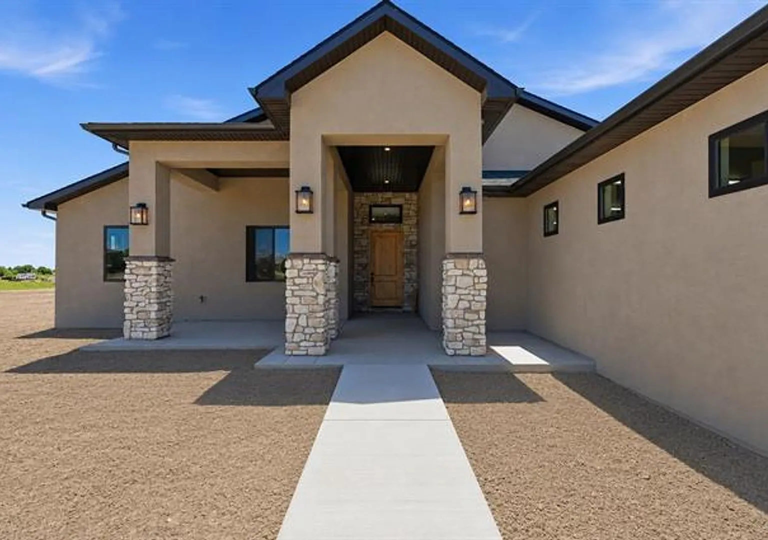 Executive Home N Grand Junction — Photo 2