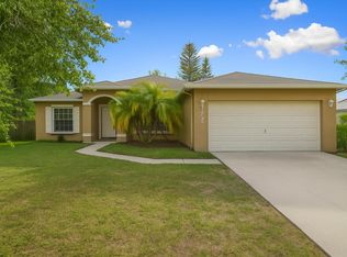 3182 SW Cathedral St, Port Saint Lucie, FL 34953