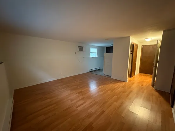 74 Harvard St APT 1, Waltham, MA 02453